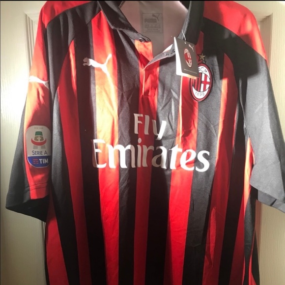 AC Milan Soccer Jersey - Picture 1 of 3
